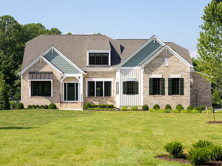 Lochbriar, Ashland