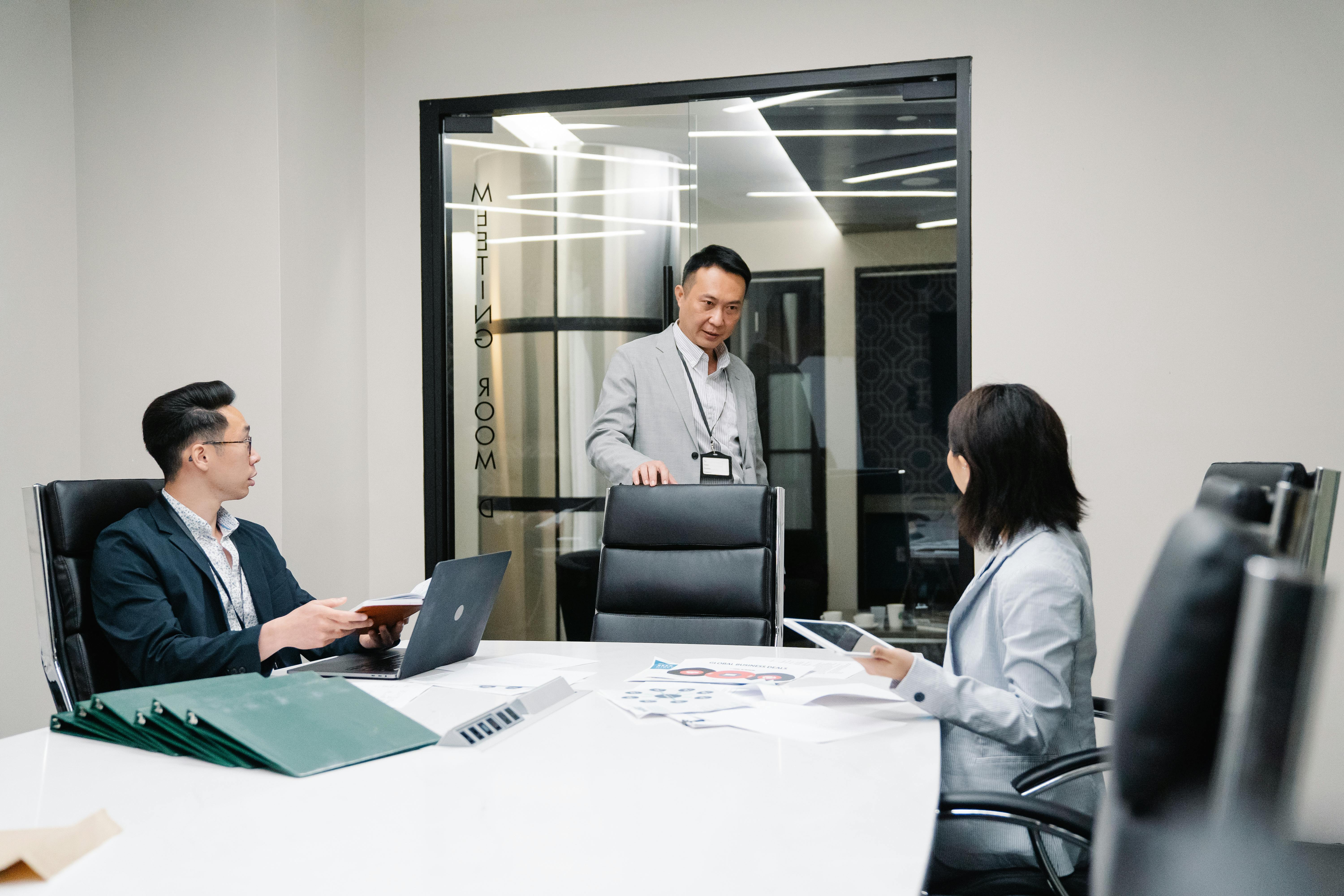 Lenders having a meeting at the office