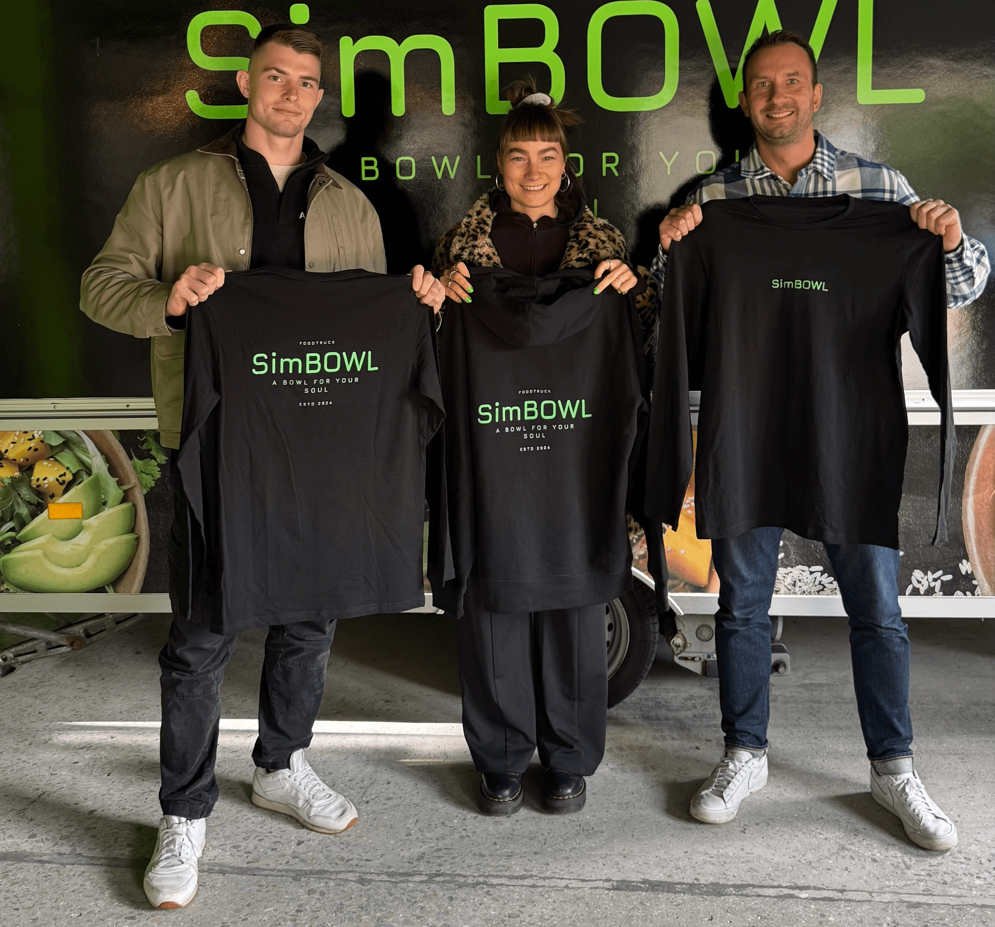 Coach explaining stuff to an athlete