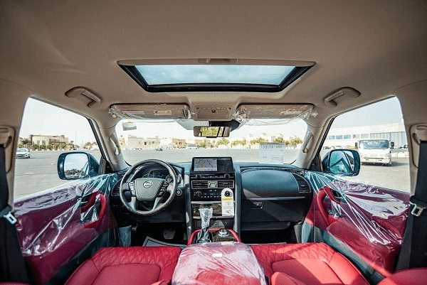 Car Rental Dubai  - Royal Car Collection