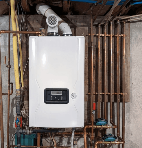 Tankless water heater installation in Mississauga home for efficient hot water