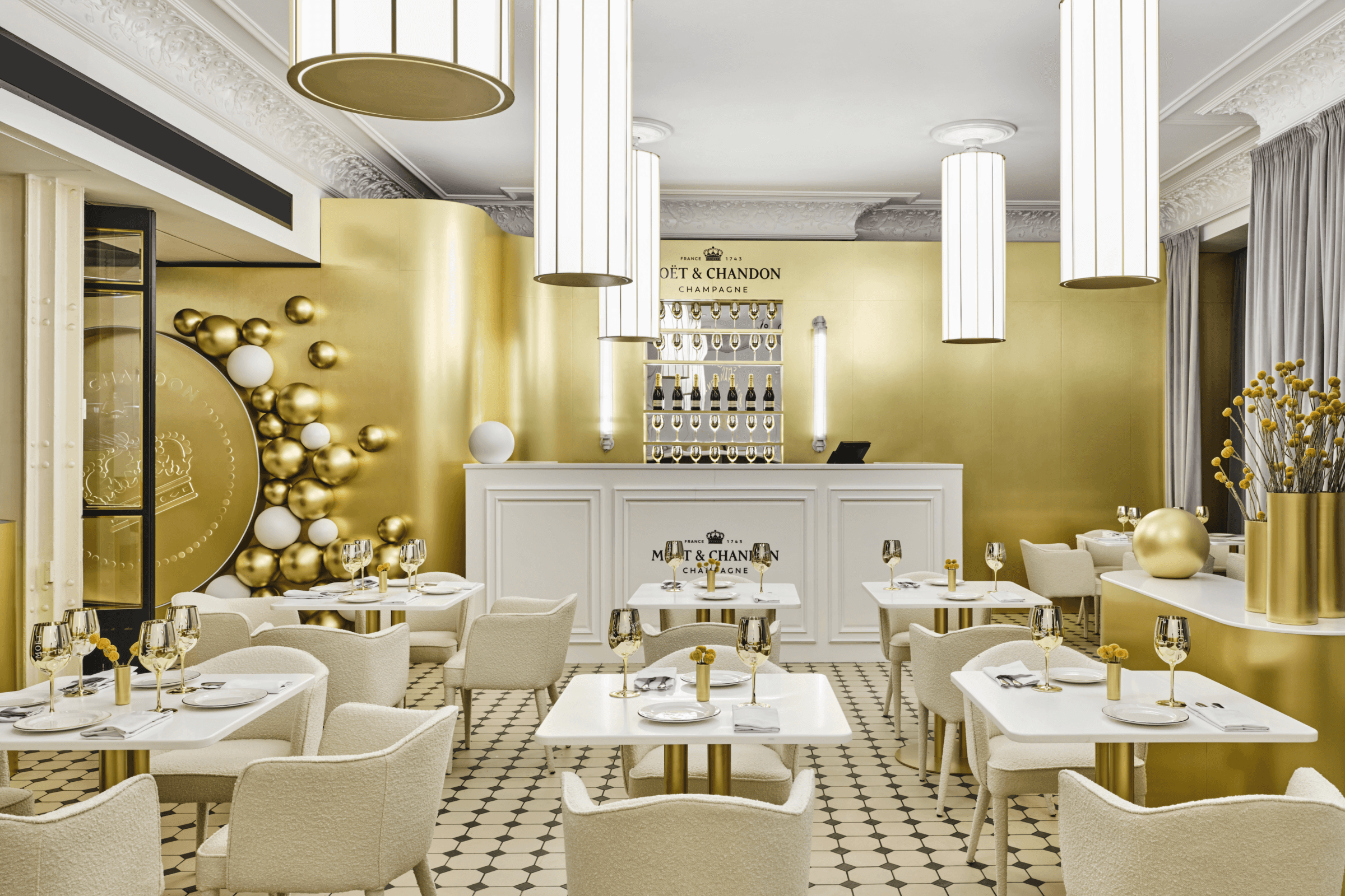 Thsnd Moet Chandon Background