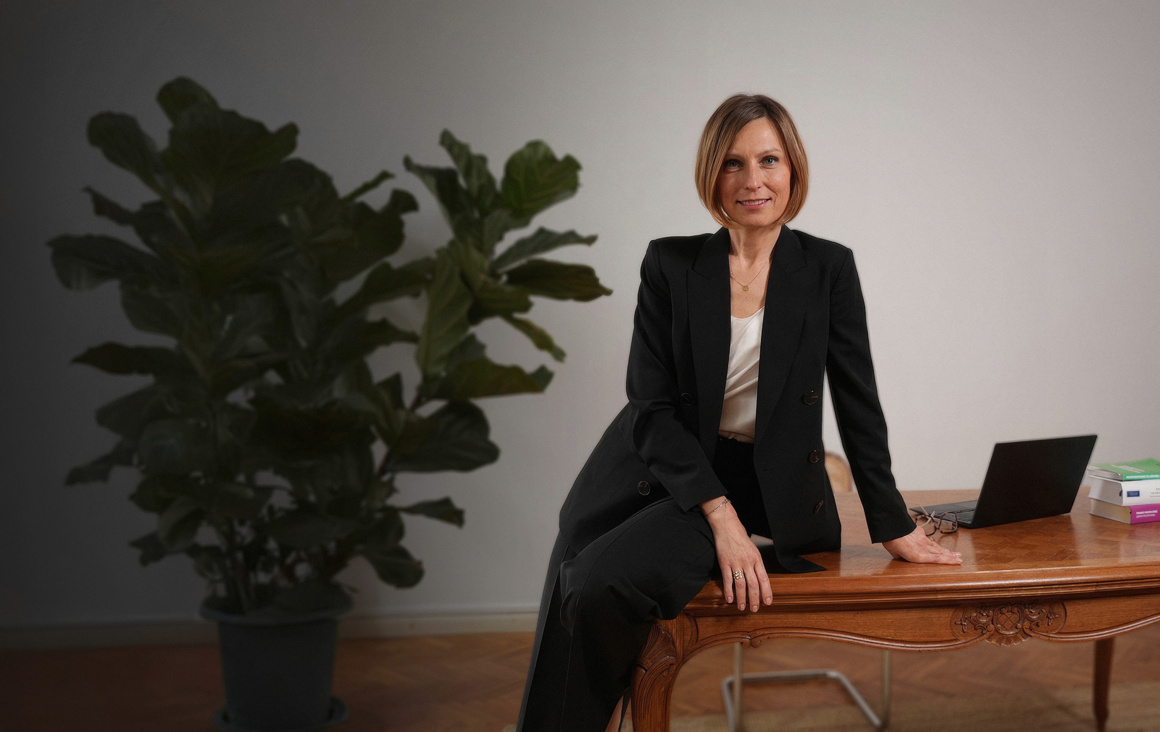 Dynamic picture of a cyclist riding downhill