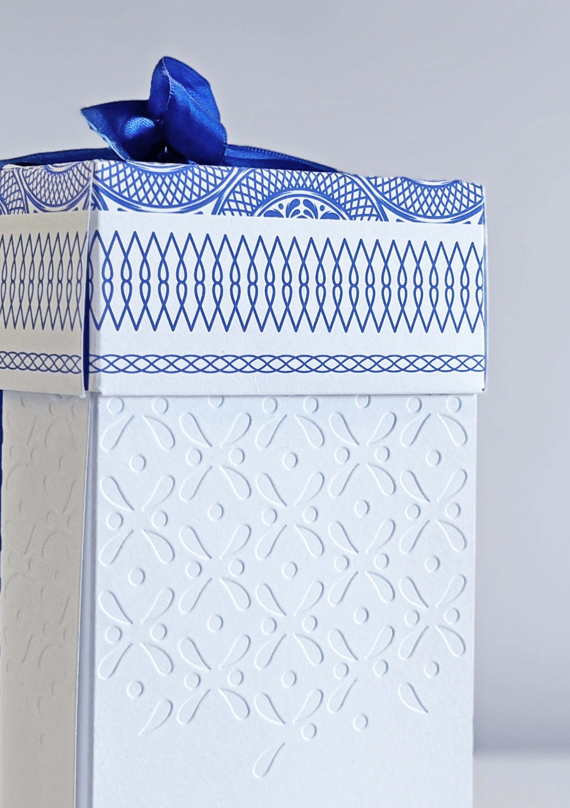 Professional portfolio displaying refined printing for leading brands.
