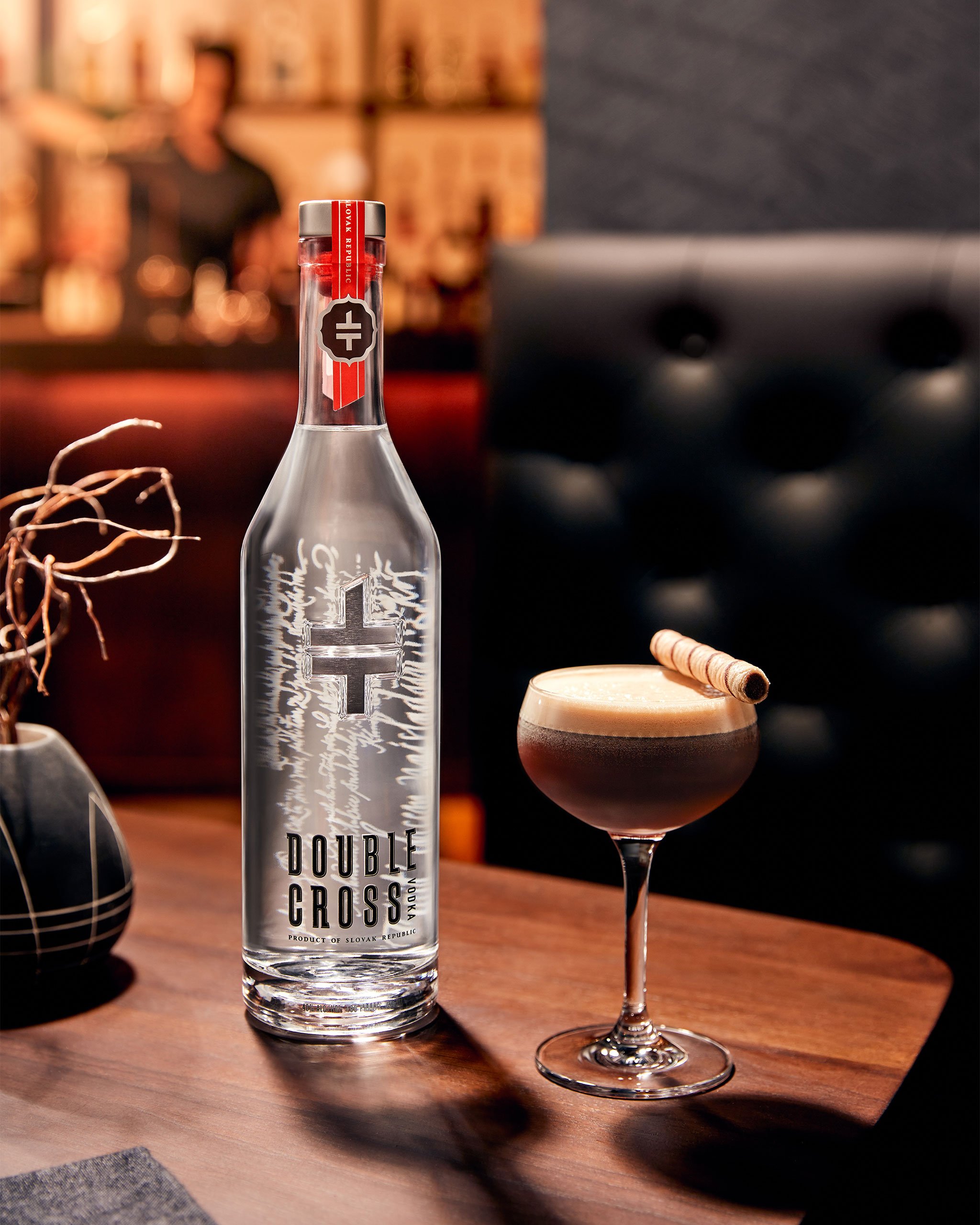 Double Cross Key Visuals