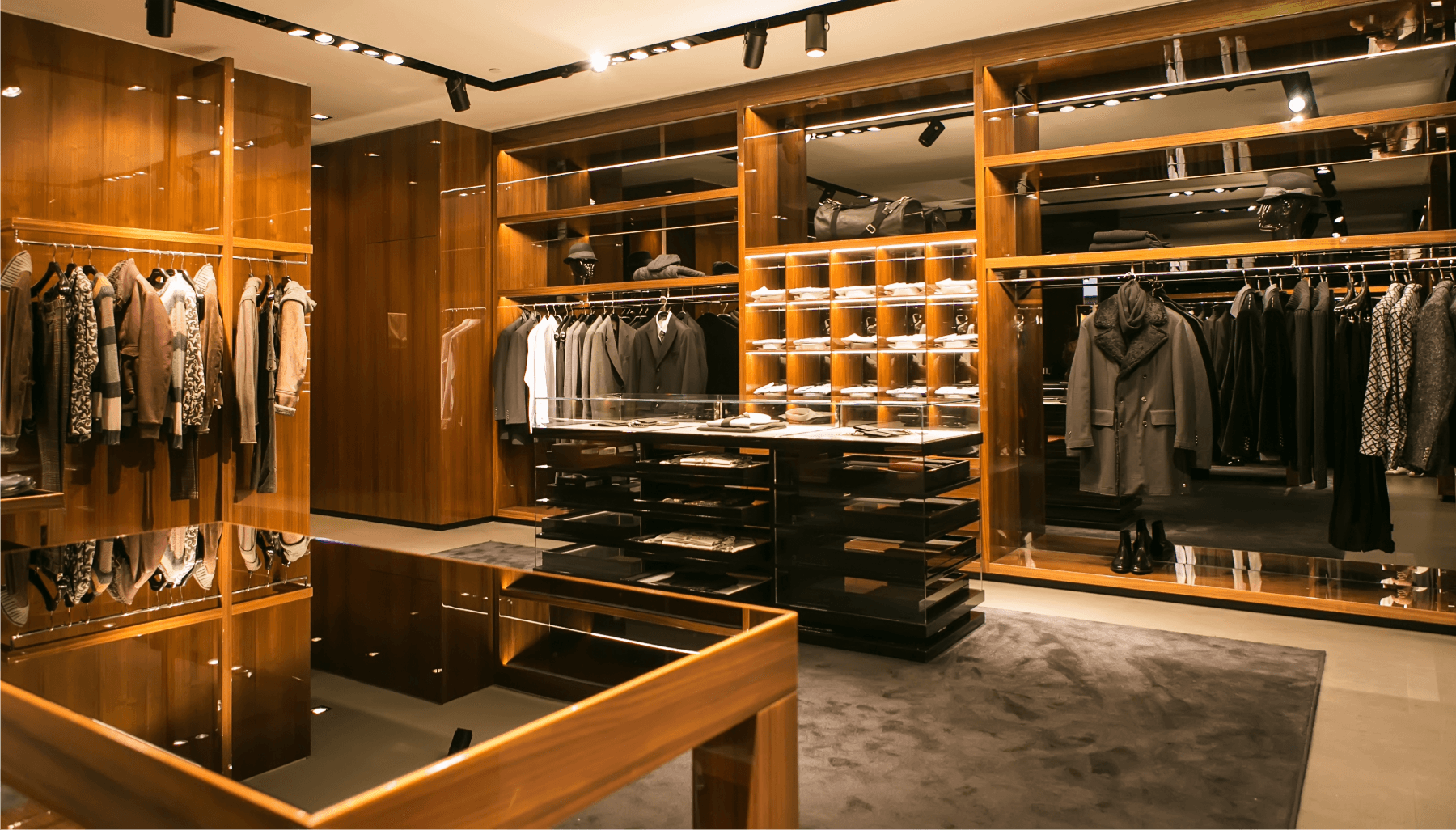 luxury retail maison