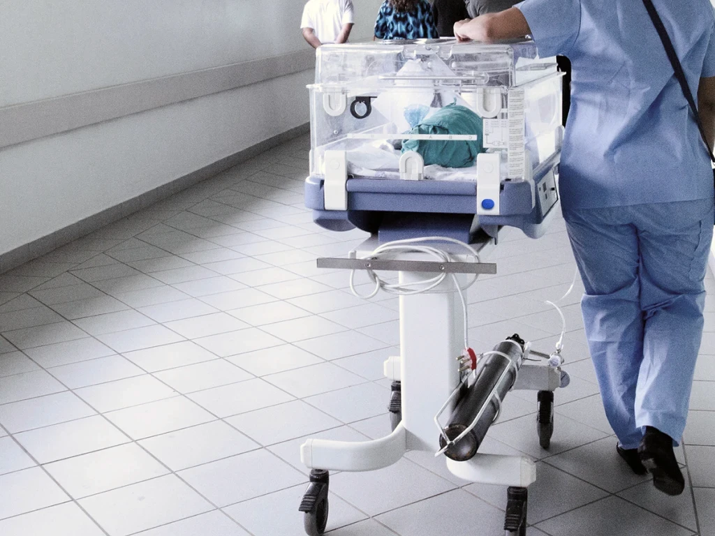Velavu Arda attached to a piece of medical equipment