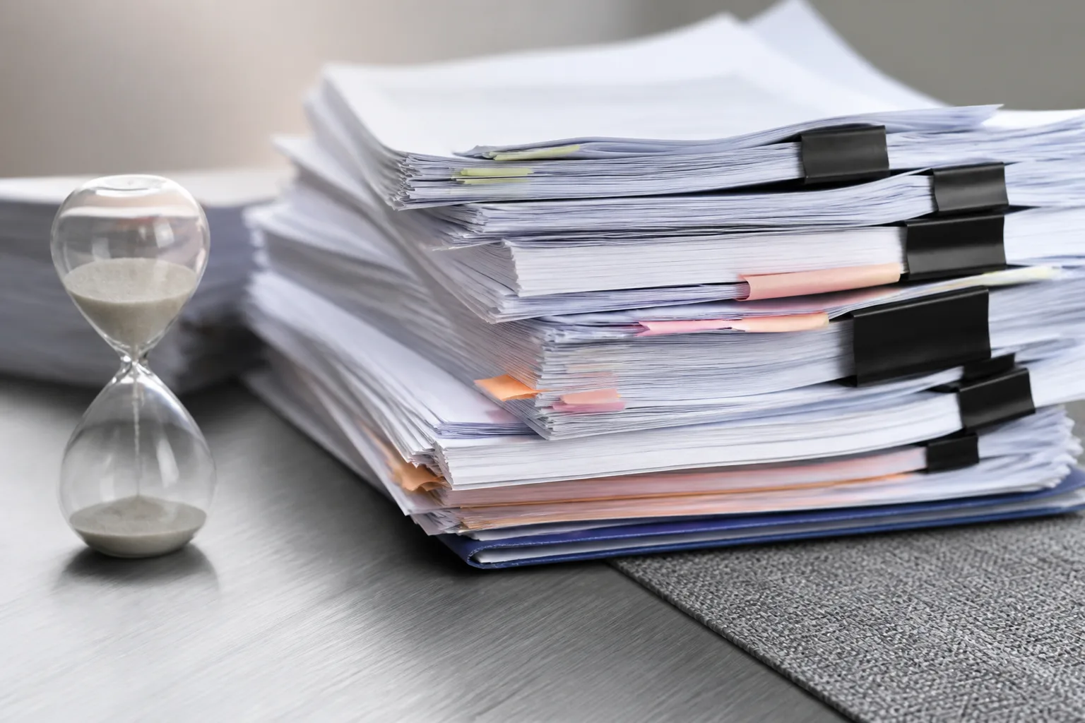 Documents That Commonly Cause Delays in Dubai Company Formation beside a Dubai trade license document