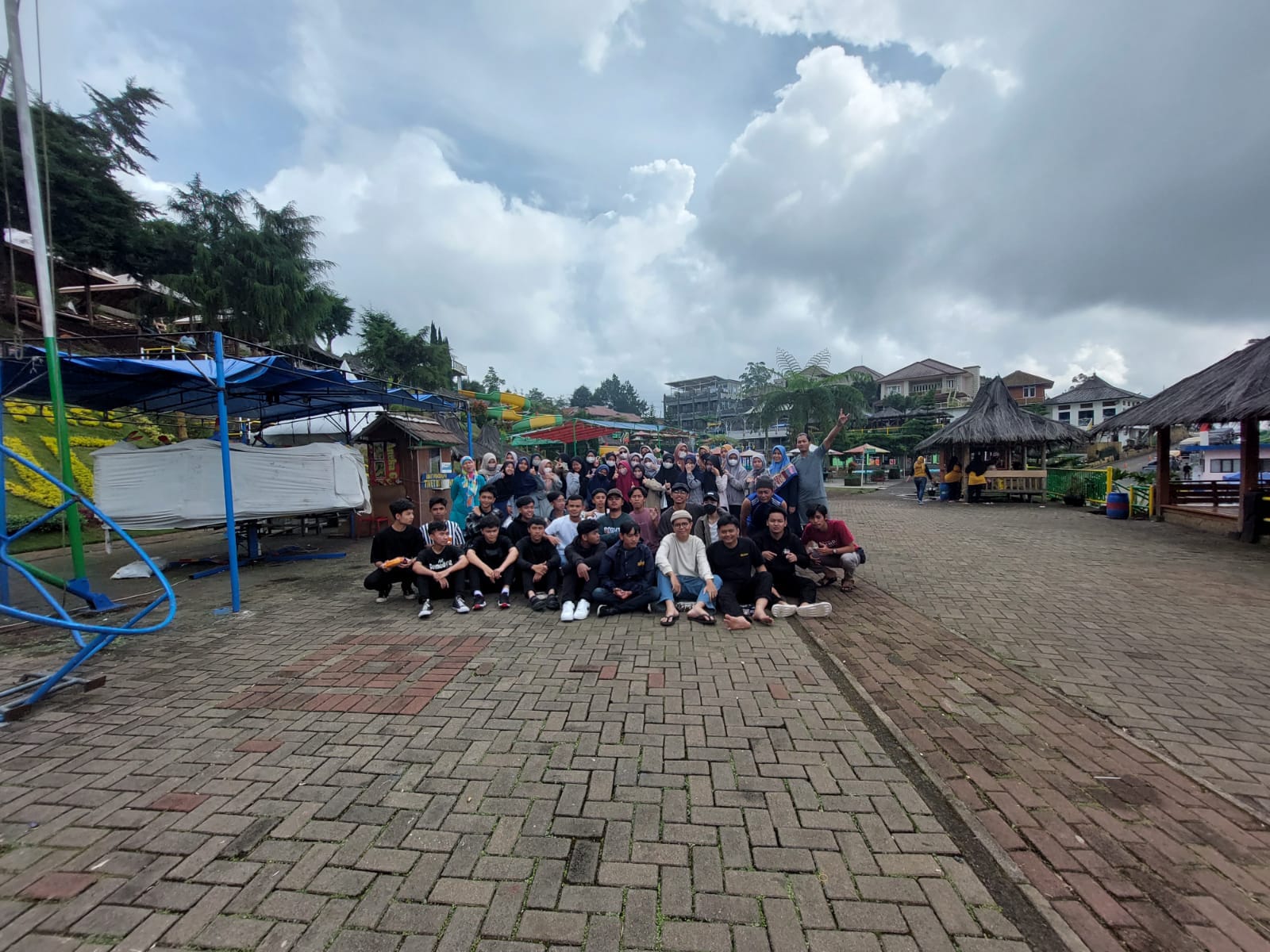 rihlah asrama manbaul huda