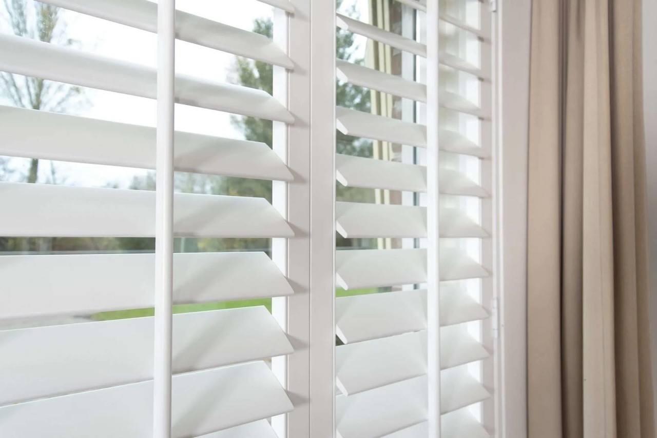 Houten shutters - Dugreja Putten