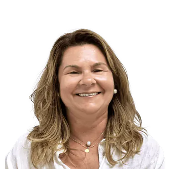 Dora Ferreira, Gestora de Crédito