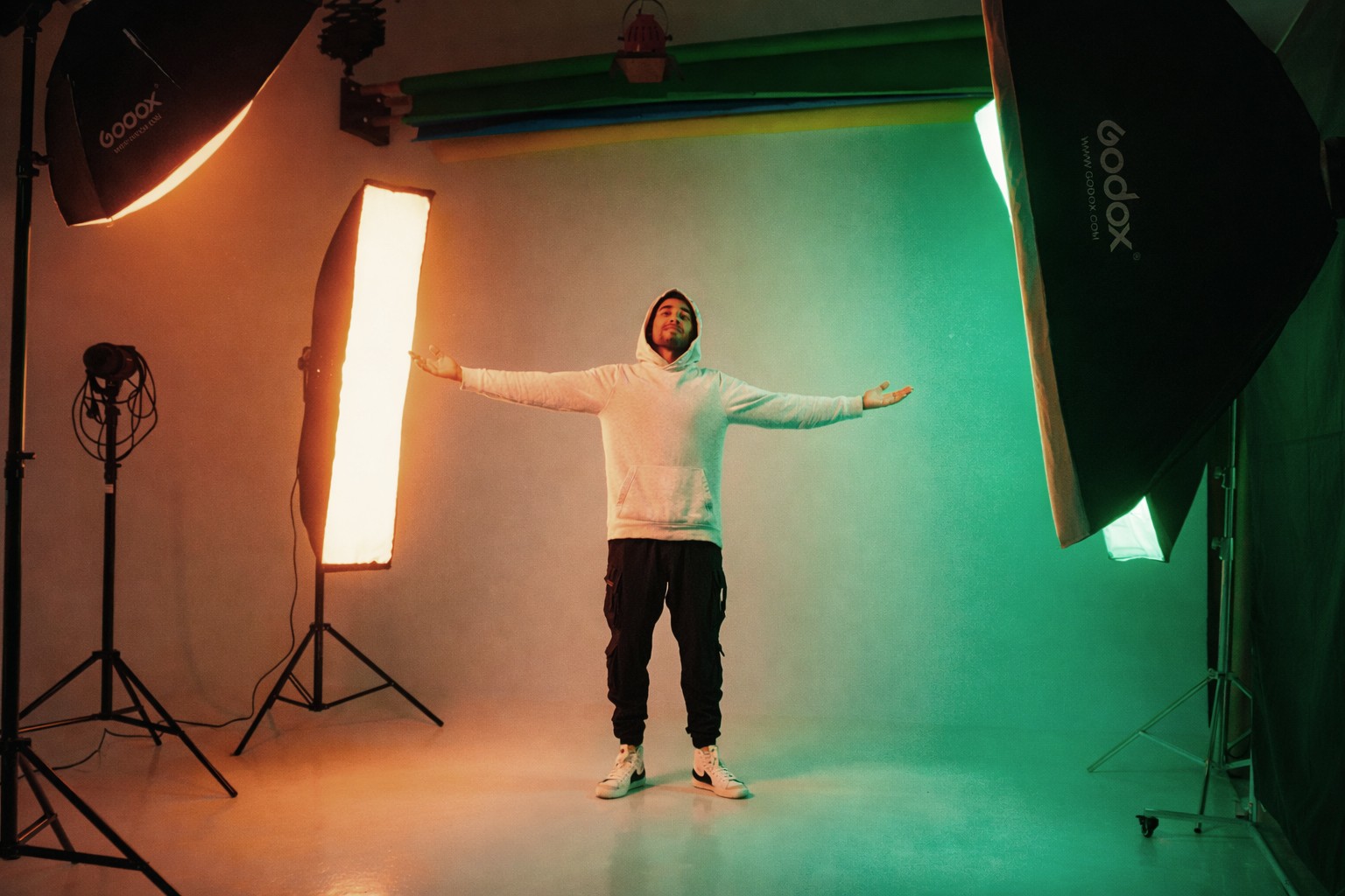 black and gray camera tripod