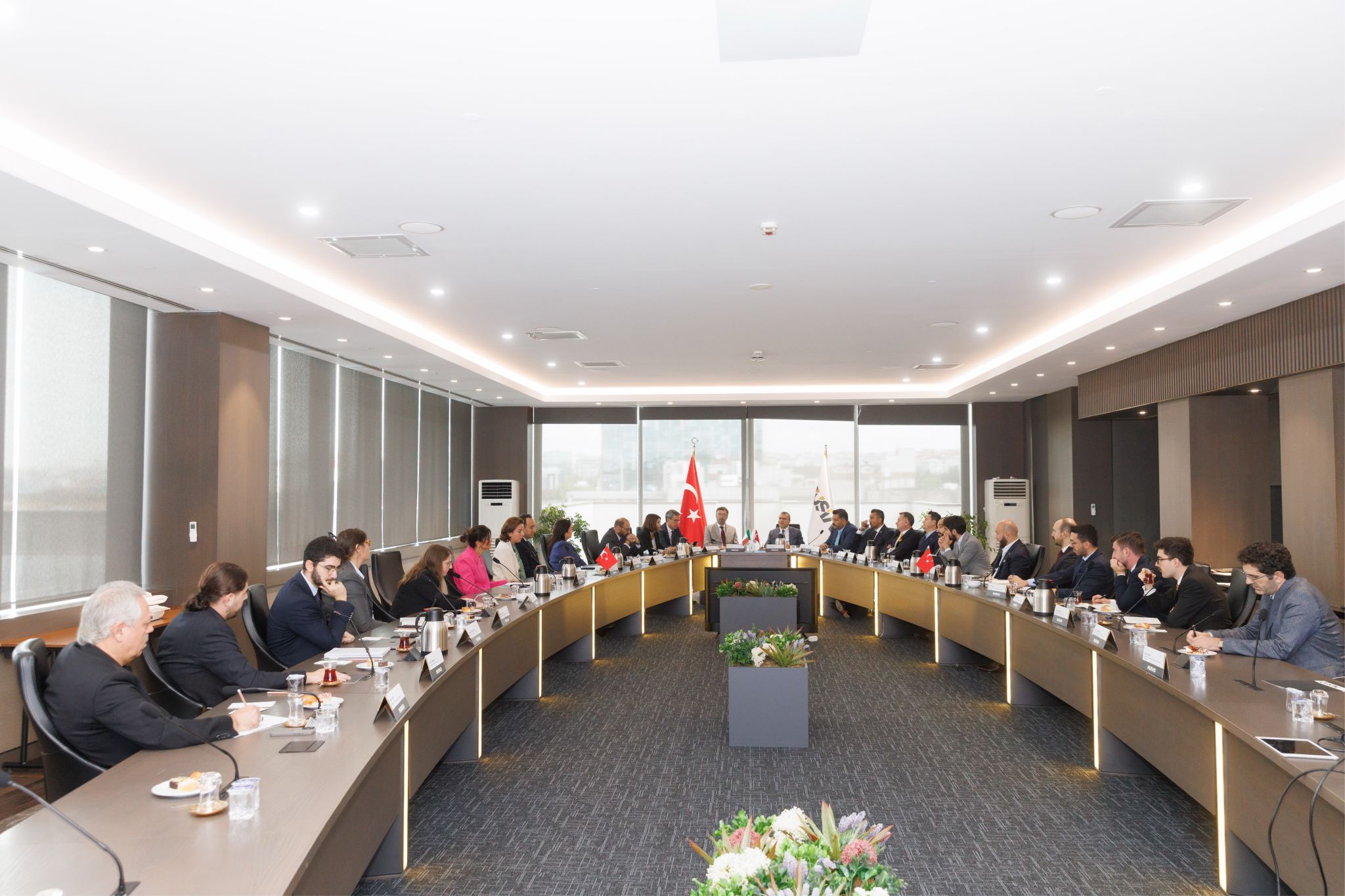 Visita Istituzionale presso la Sede Centrale di MÜSİAD 2