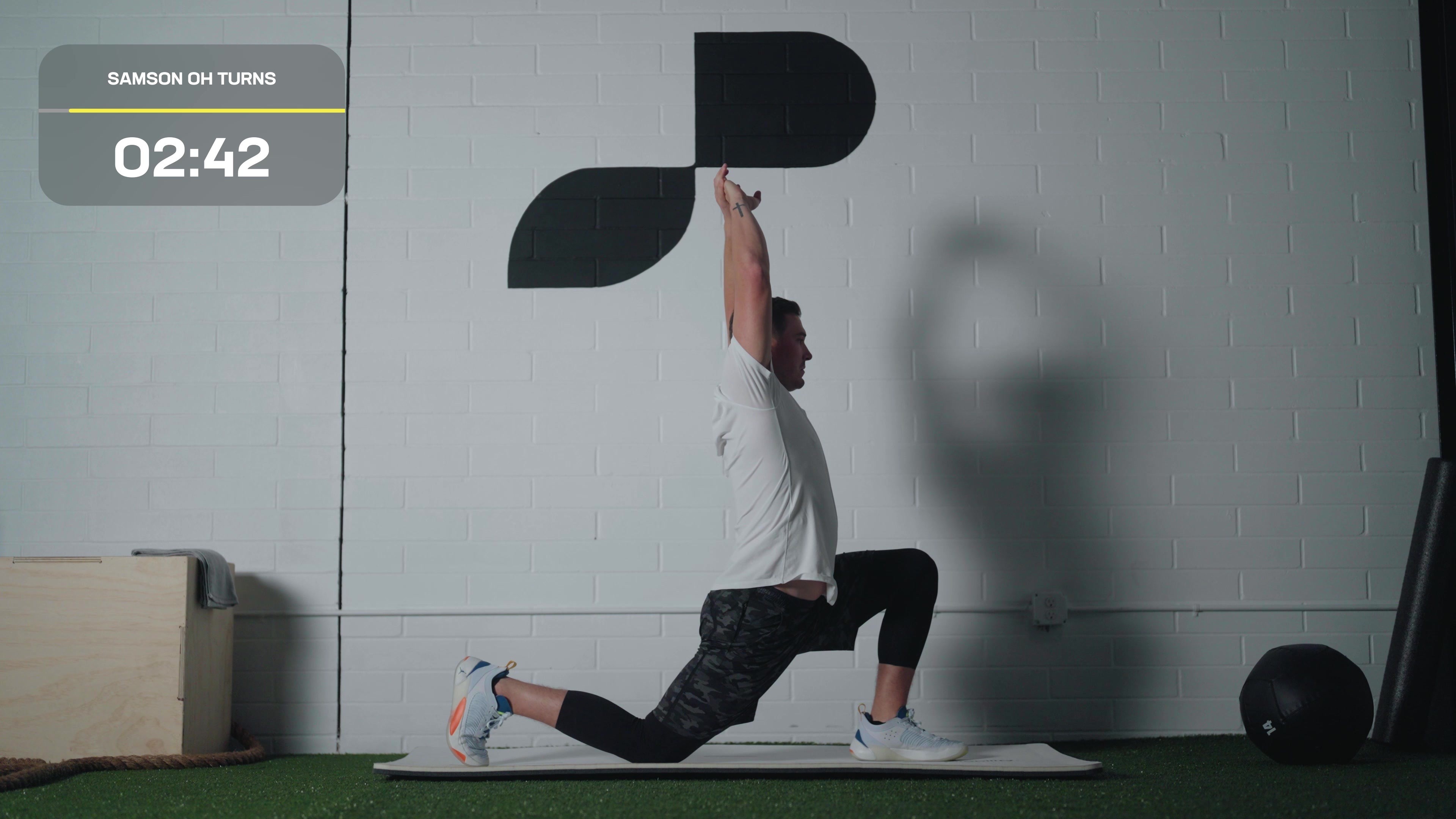 Best Golf Stretches to Do Before and After Your Round