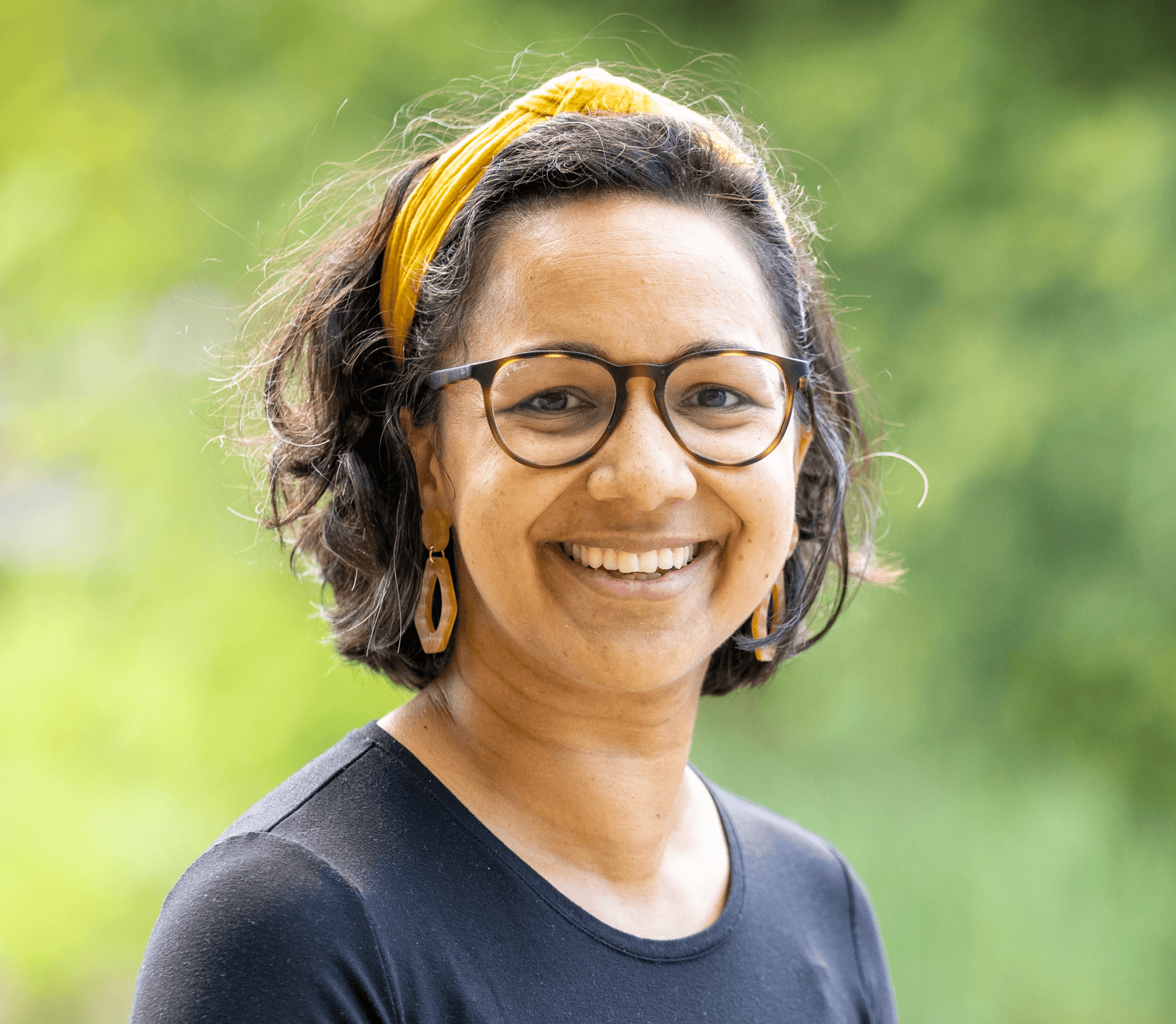 closeup photography of woman smiling