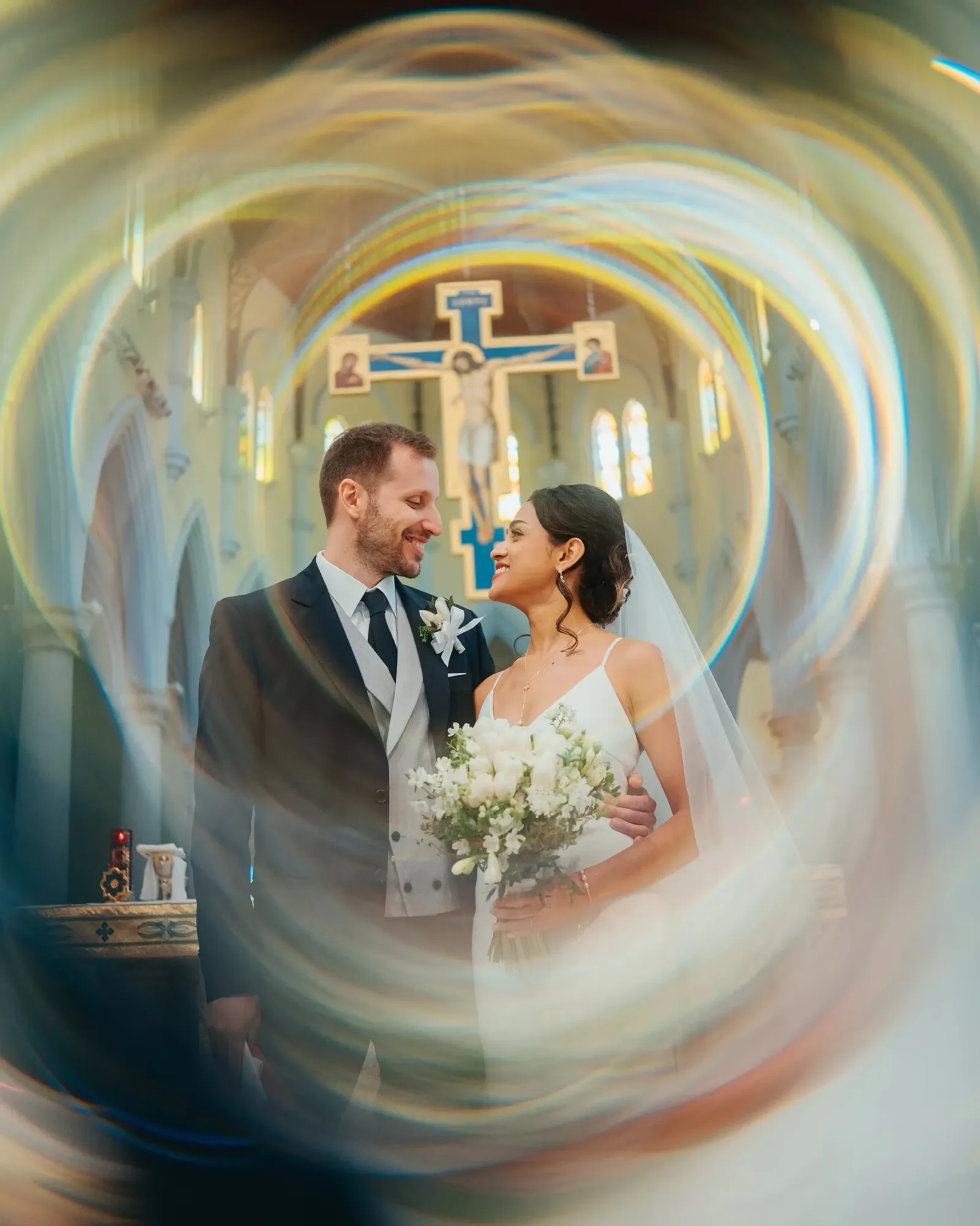 Francesco & Janaki — project image 04 by Roman Olinchuk. 香港攝影、創意影像及視覺敘事作品。
