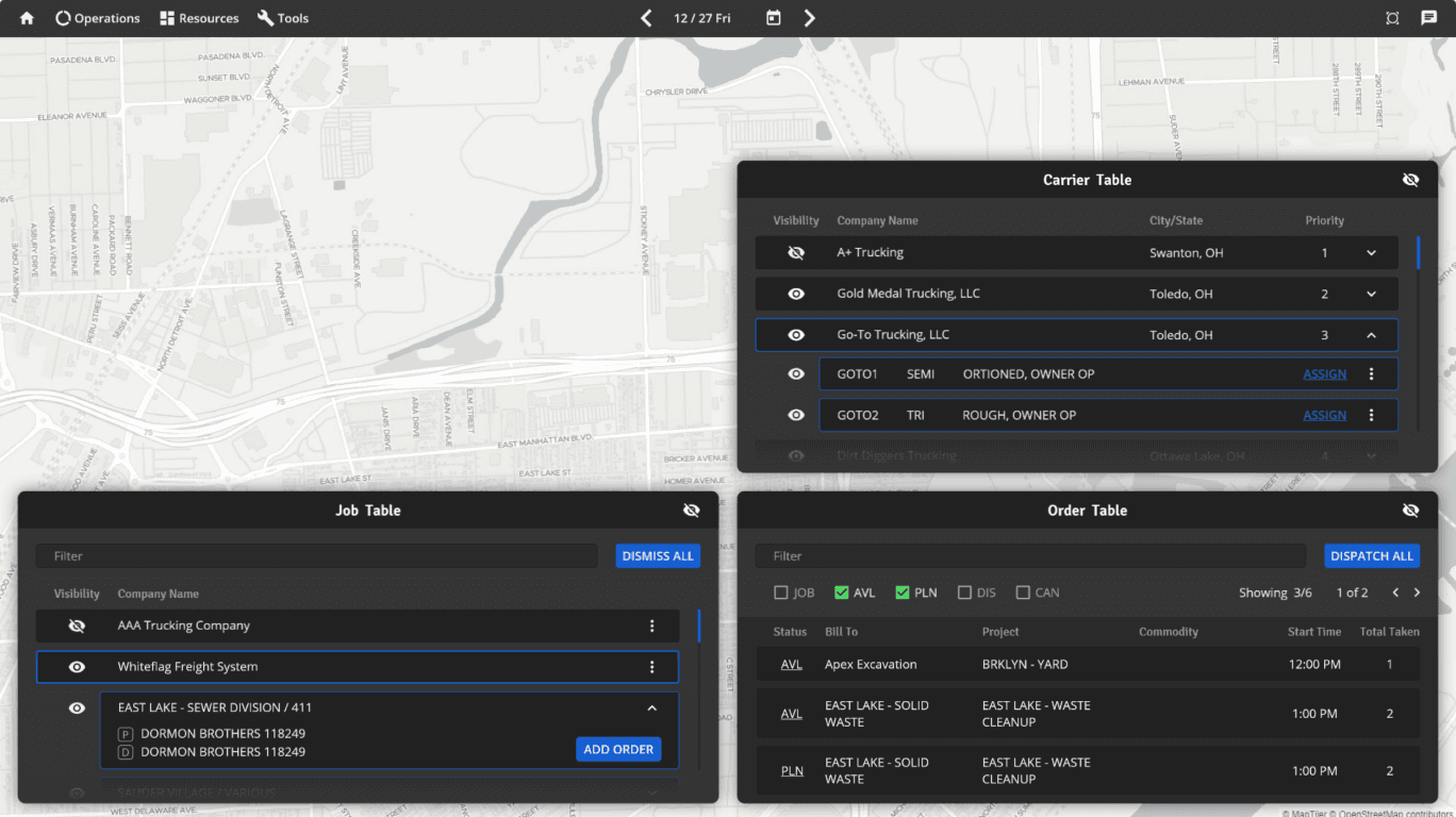 Hauling Broker dispatch screen with carrier, job and order tables