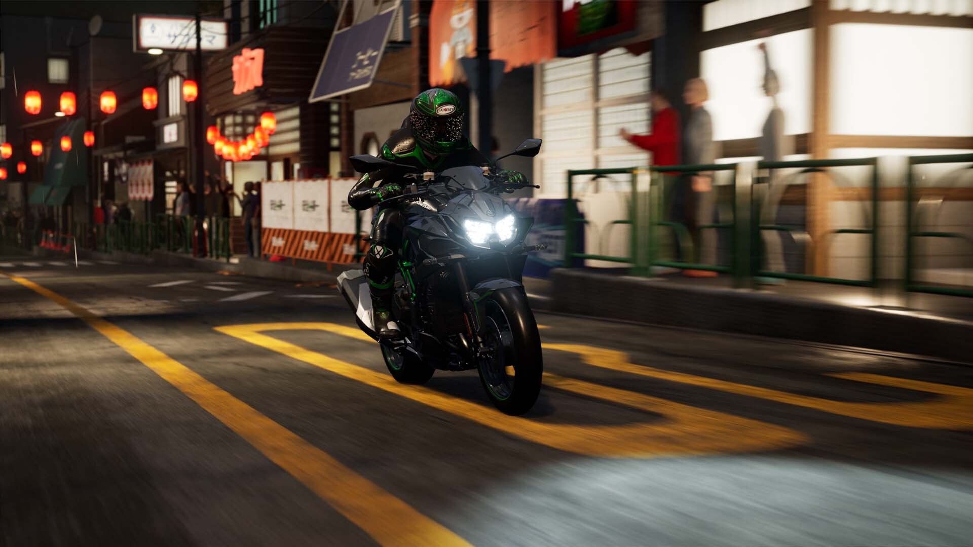 RIDE 6 gameplay PC – moto sportive roulant de nuit en ville japonaise avec néons et phares allumés, simulation moto réaliste haute vitesse sur Steam et keyverse Gaming