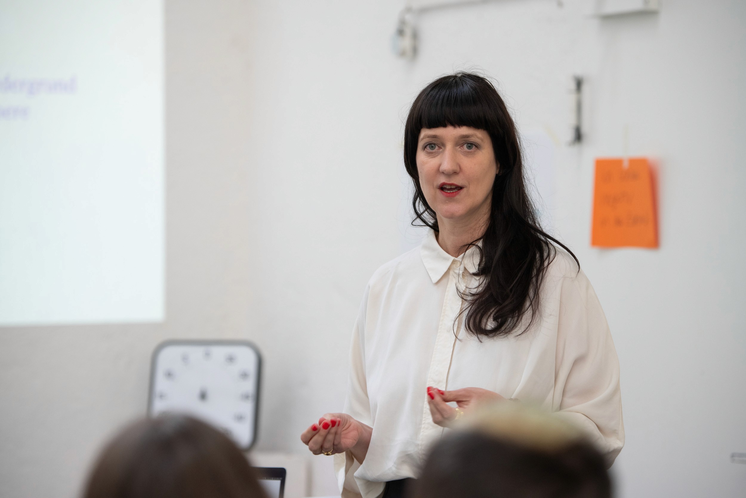 Simone Engelhardt als Dozentin für Futures Thinking