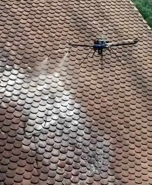 drone de nettoyage