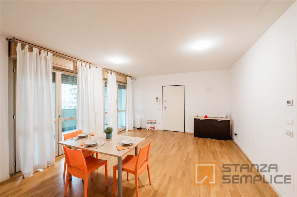 18 sqm single room in Via BERIZZI, Bergamo – €370 all-inclusive, zero deposit