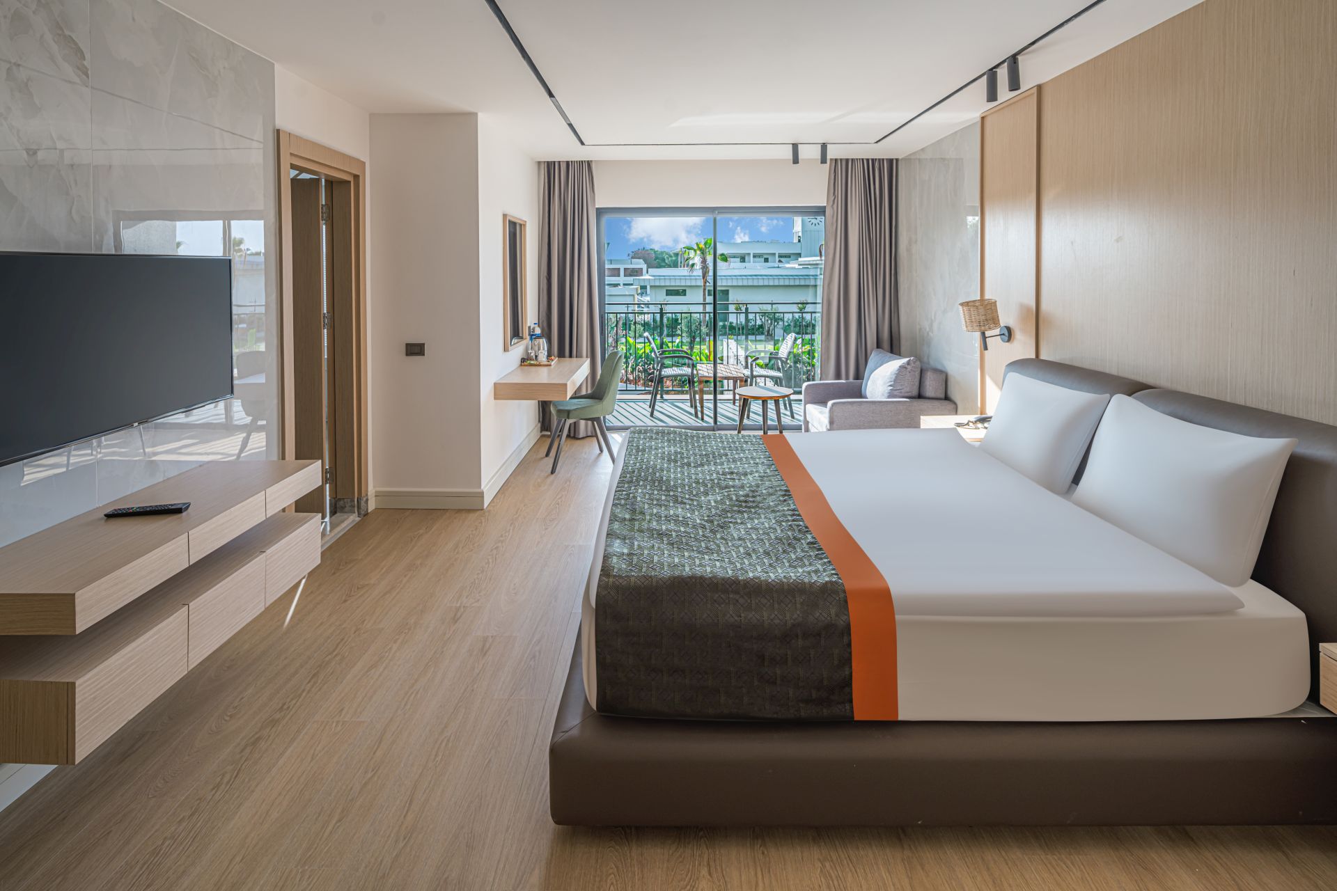 Executive (3 Bedrooms)