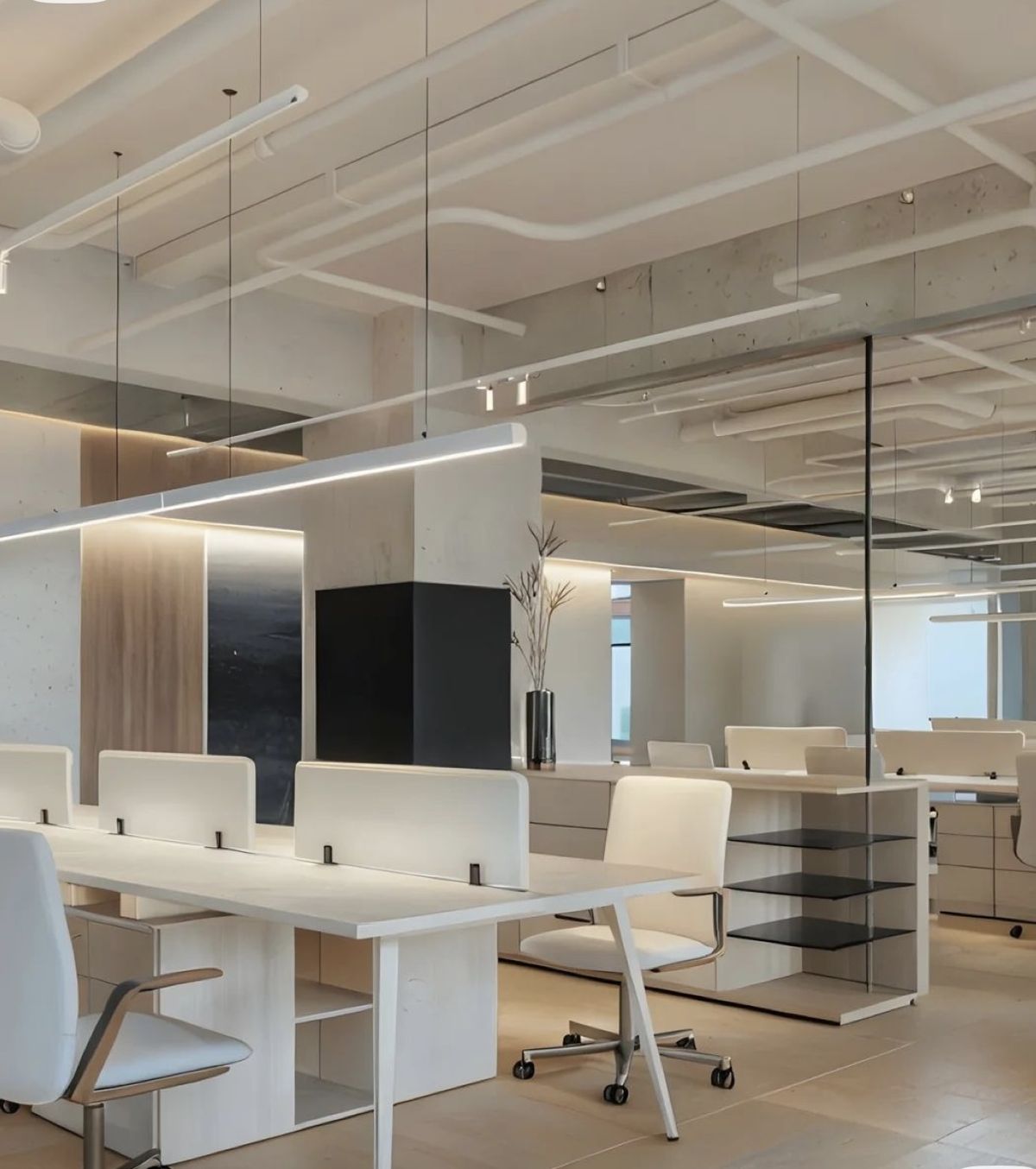 現代寫字樓裝修採用灰色耐磨膠地板，配合簡約辦公室設計及白色家俬，提升商業空間質感。