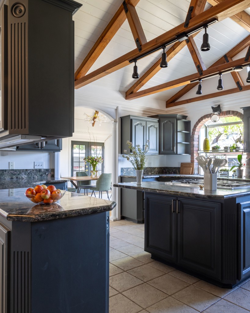 Image of modern living room