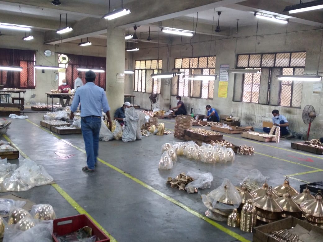 private label home decor, custom lighting manufacturer India, private label furniture supplier, bulk custom decor orders, private label sourcing Europe, custom decor manufacturer exporter