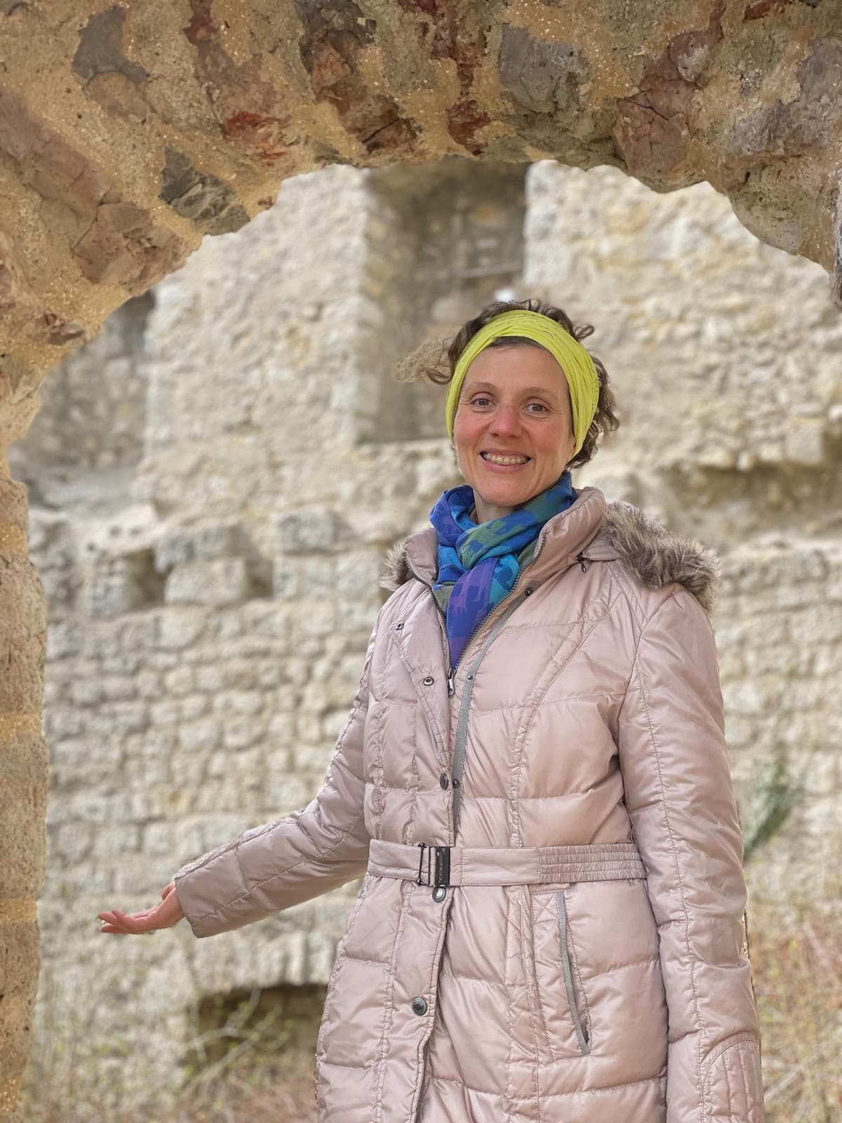 woman wearing brown and black coat
