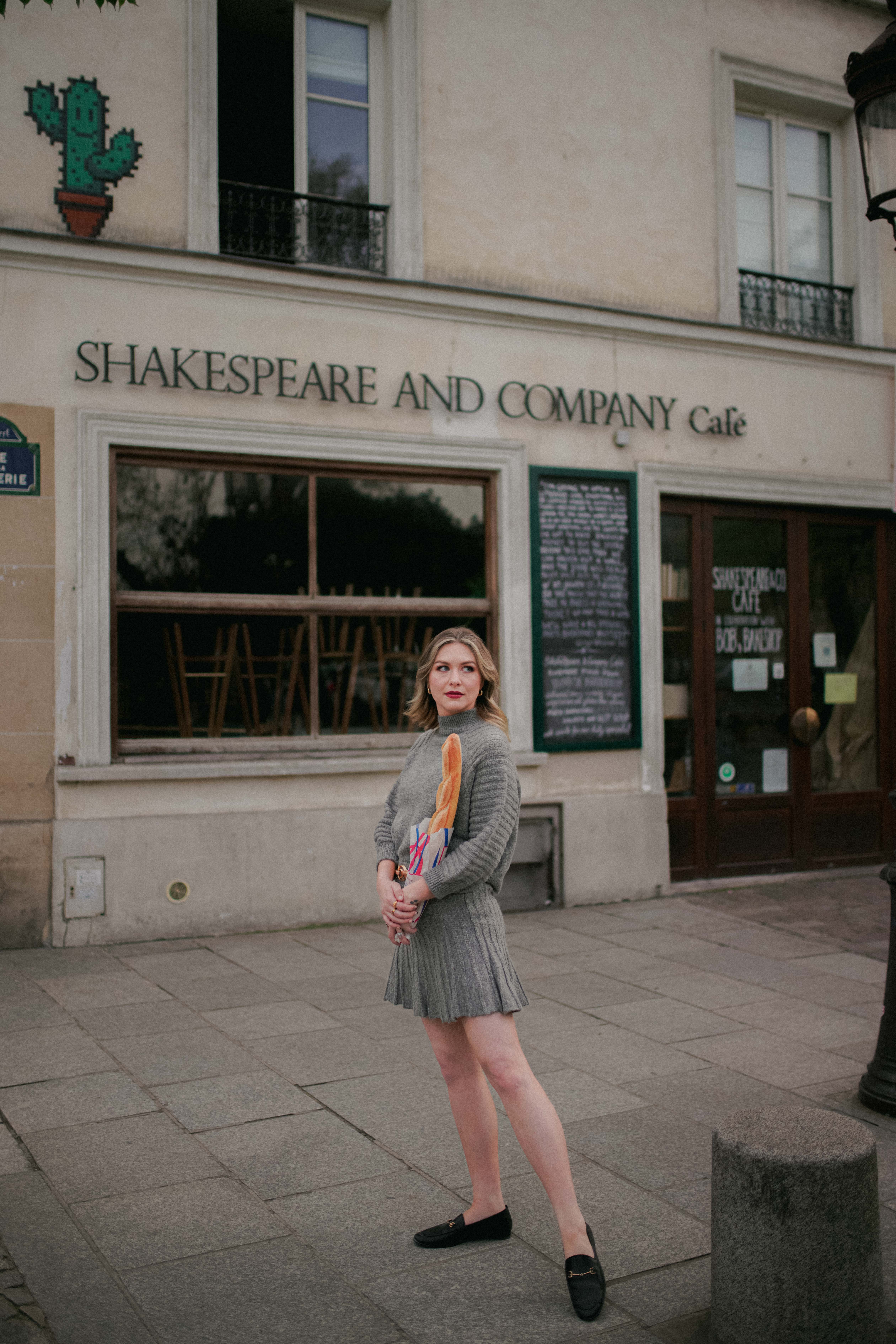 Paris Photographer - LeParisPro. Weddings, engagements, proposals, lifestyle and fashion photoshoots.