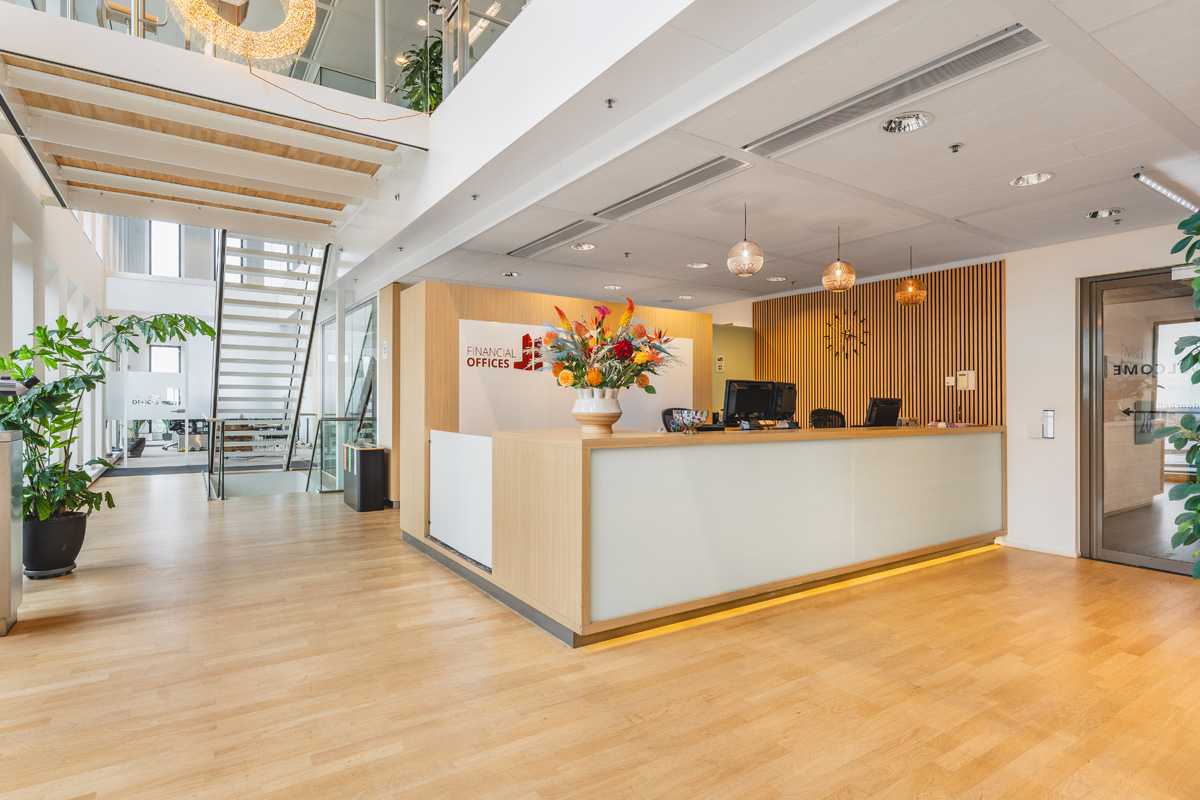 Ontvangst aan de receptie van Financial Offices