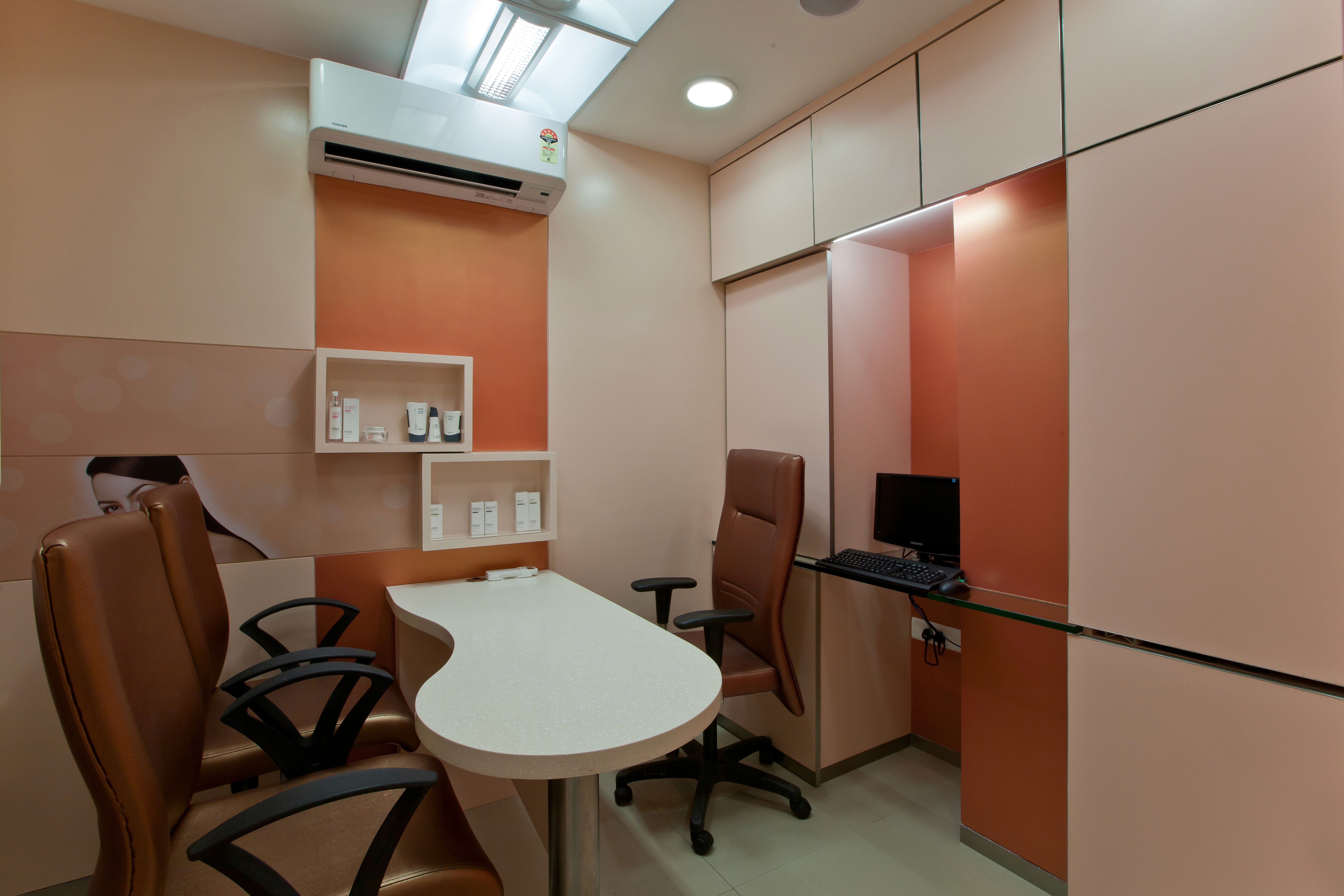 Kaya Skin Bar | Nationwide Retail Identity