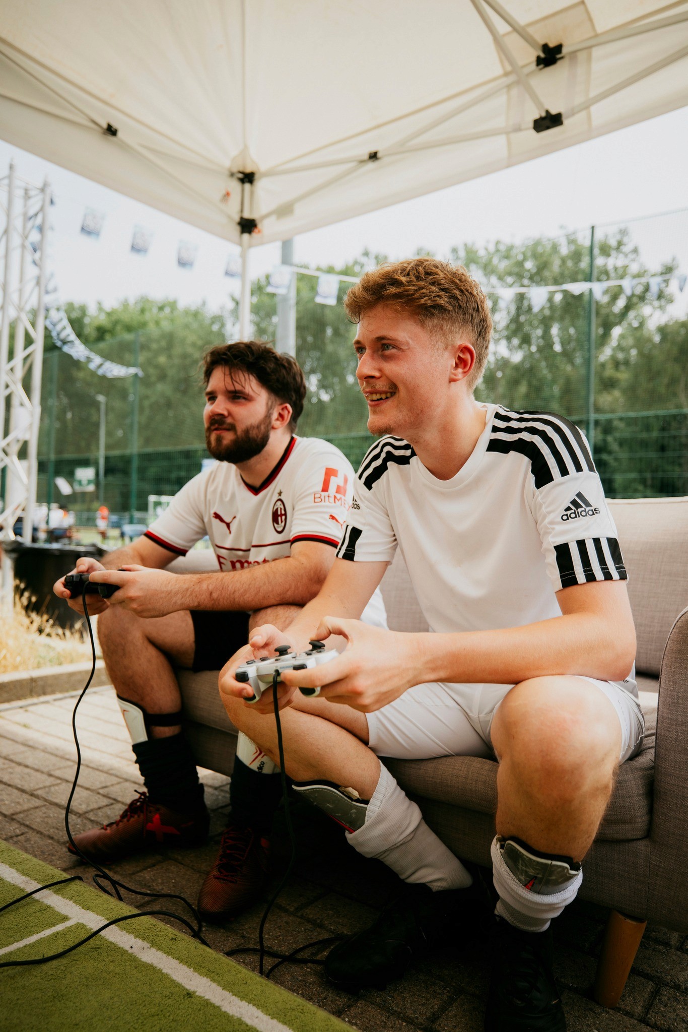 Retro gaming Sanserif Cup