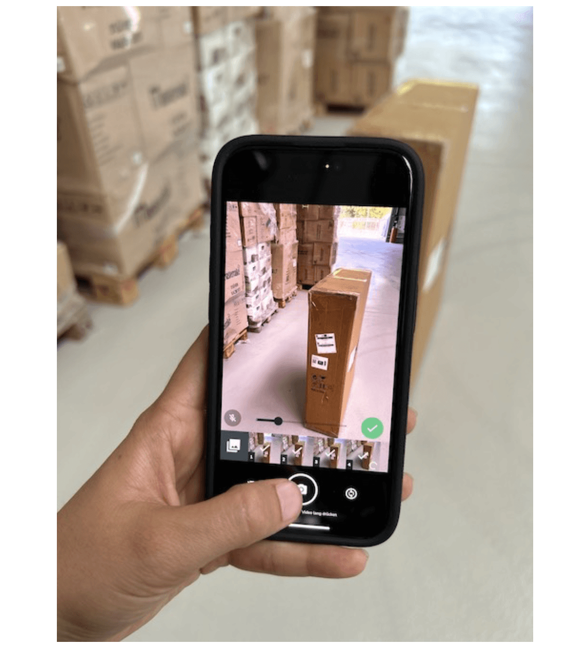 Mobile warehouse inspection using Emory Pro app to capture package photos