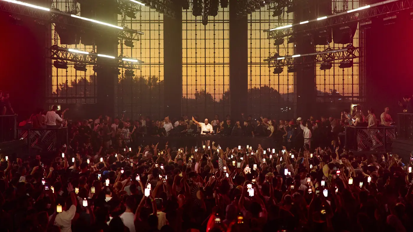 Carl Cox live at [UNVRS], 2025. Credits : The Night League