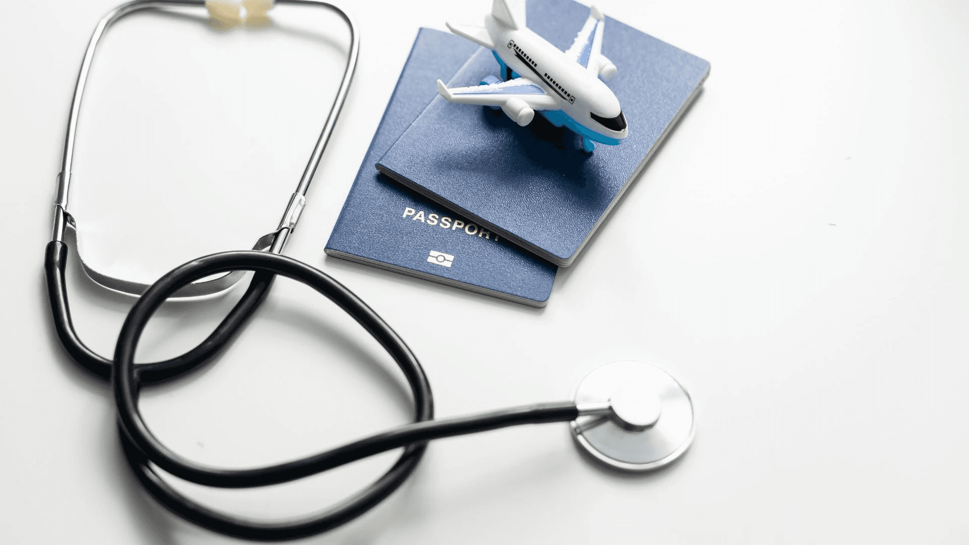 Bottle of Crimson Merlot 2021, part of the Classic Collection, featuring a green cork and elegant label design.