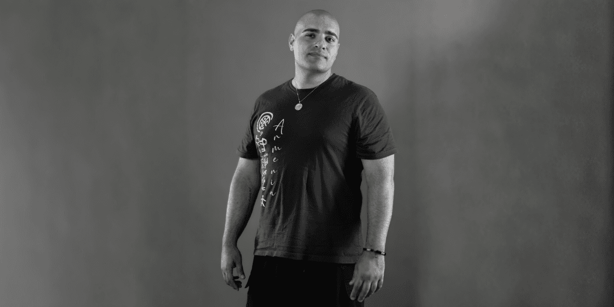 Arthur Palyan, transformational coach, offers free mastermind to help individuals move from survival mode to conscious living.