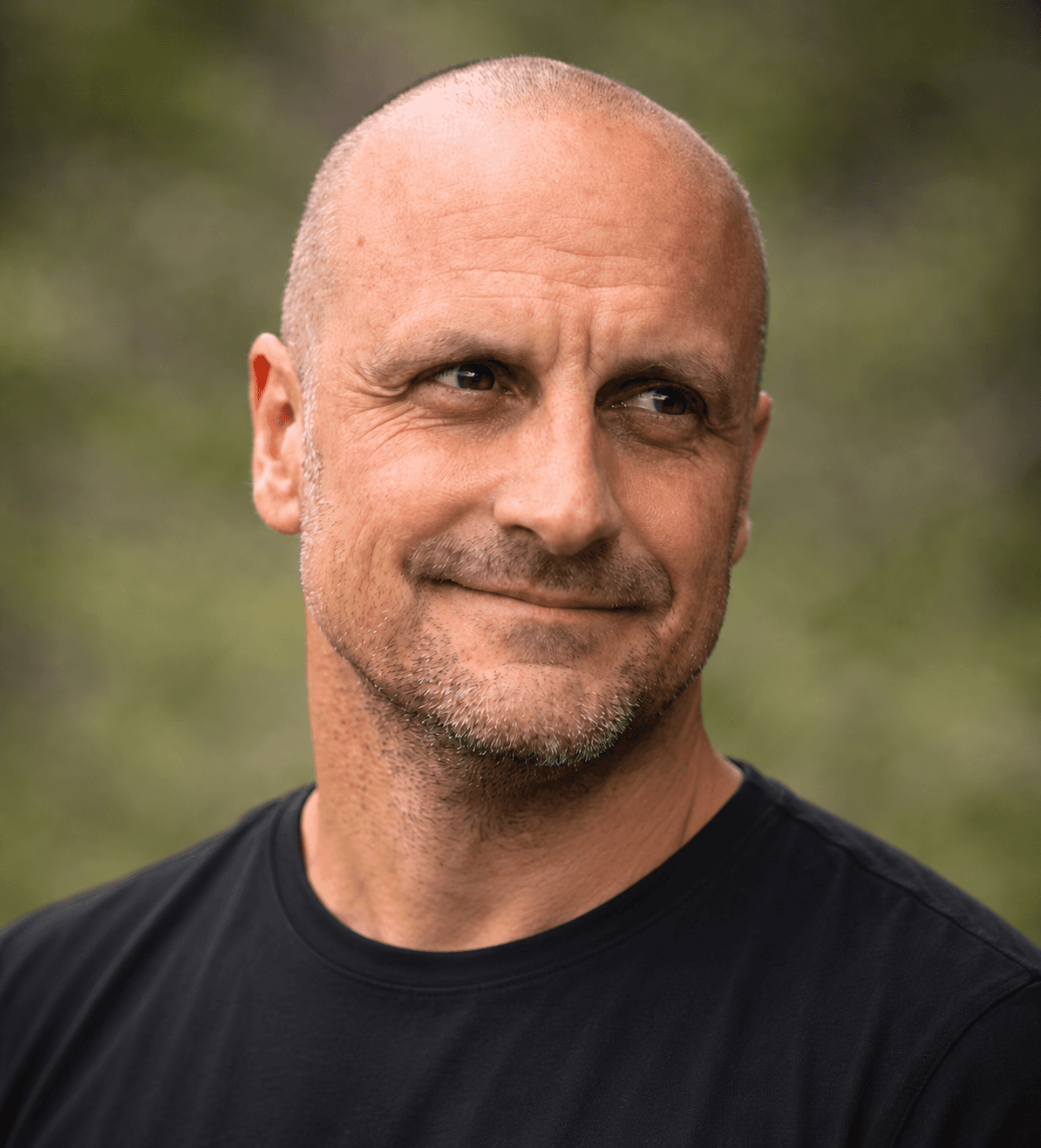 Shawn Bendinelli - Senior Product Designer | UX, Systems & AI | Enterprise Workflows, E-commerce & Product Strategy