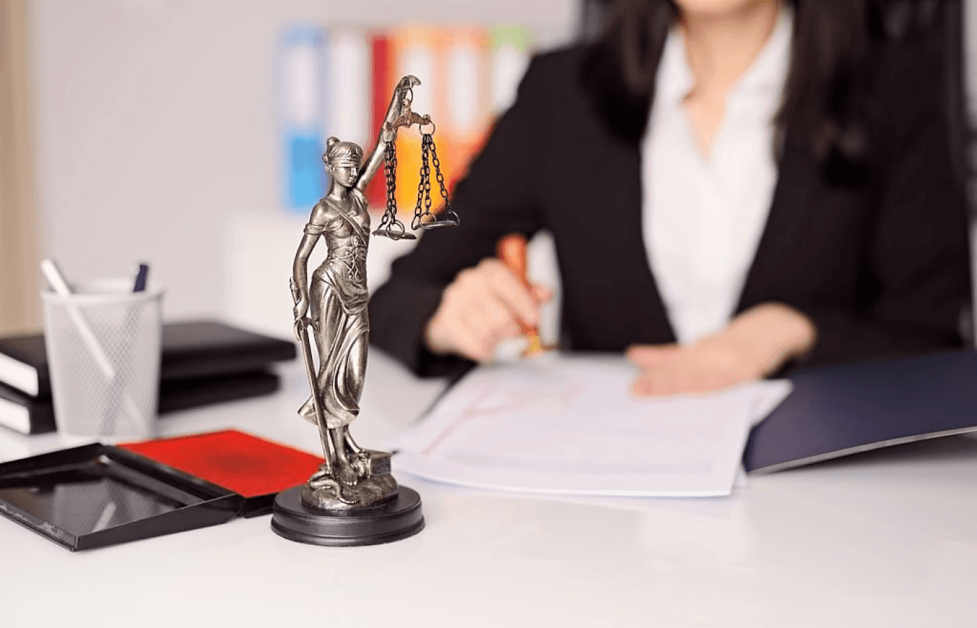 woman filling out form