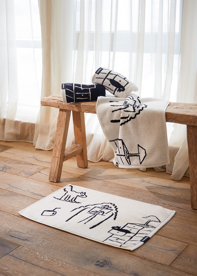 wavy checker 스웨이드 터치 쿠션 커버