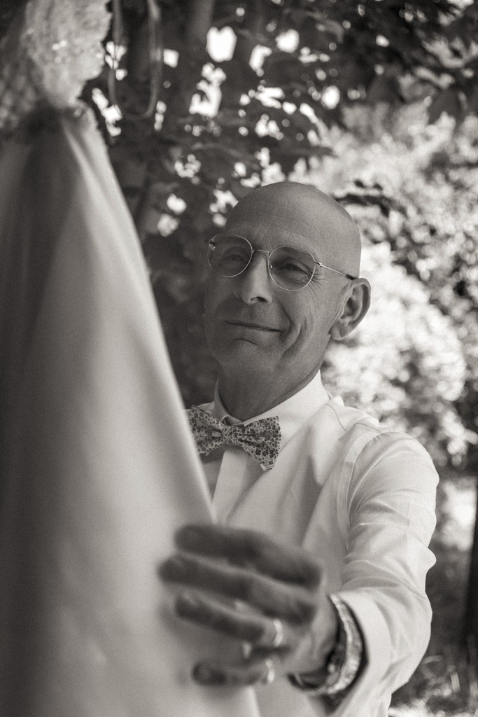 Rituel photographique — portrait artistique — confiance en soi — estime de soi — image de soi — fragment photographique — relique intime Maison Elion — photographe Seine-et-Marne 77 — portrait bespoke sur mesure — timeless photography France — photographie de rituel en France — portrait de luxe — image rare et significative