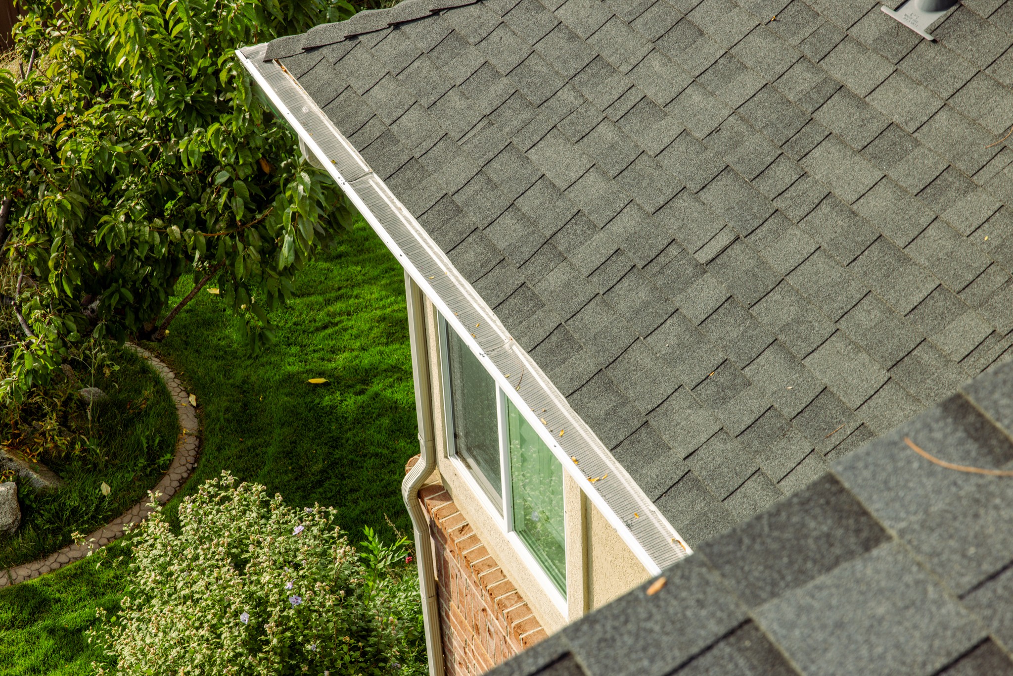 Rain gutter installation on new home in Brigham City