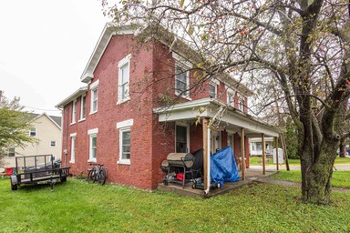 Photo 3 of 95 W Pine Street, Platteville