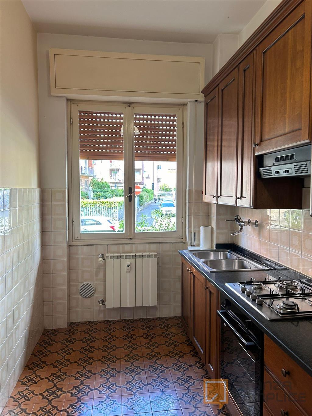 12 sq m room in Via Franzinetti, Brescia