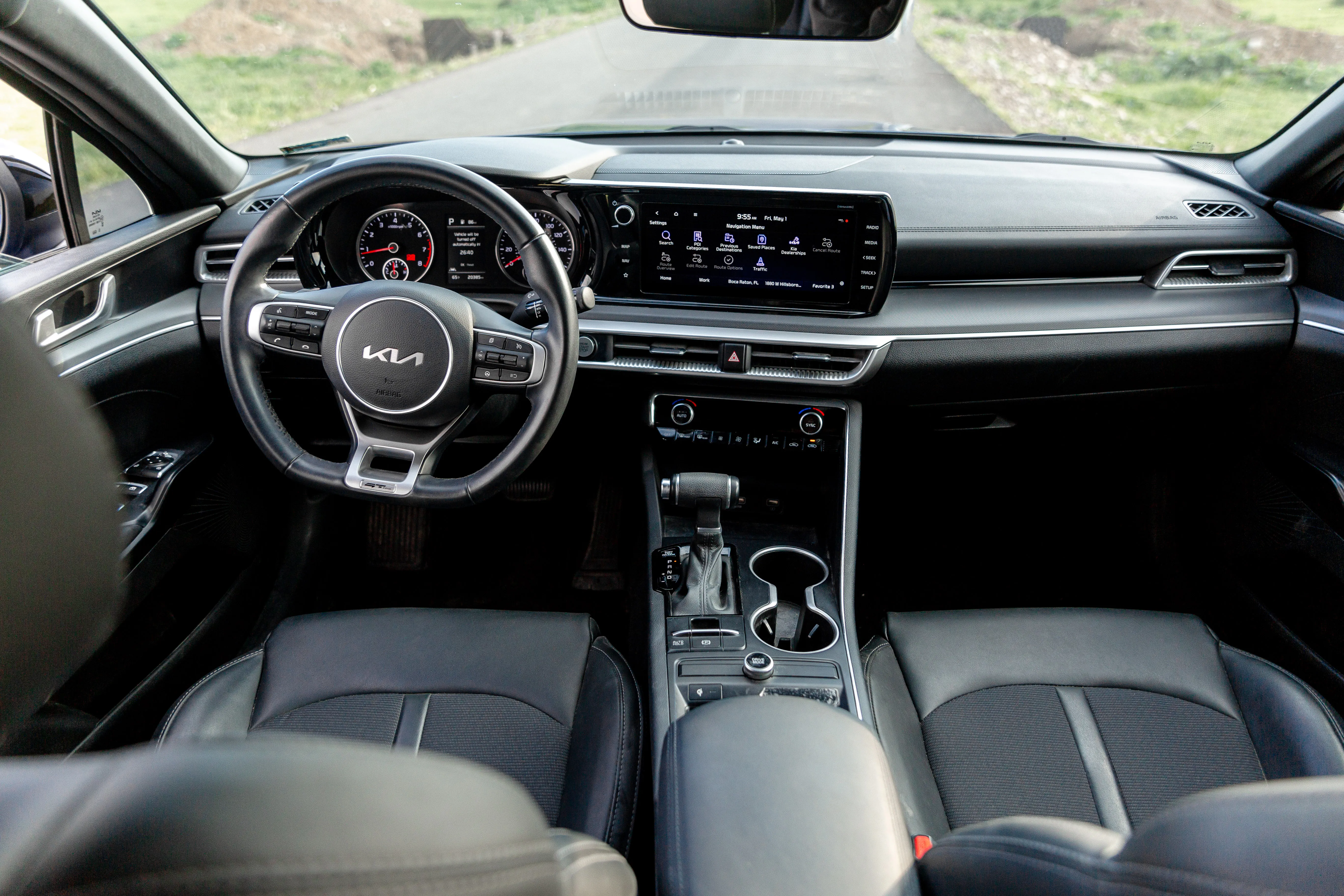 Car Additional Photo 1