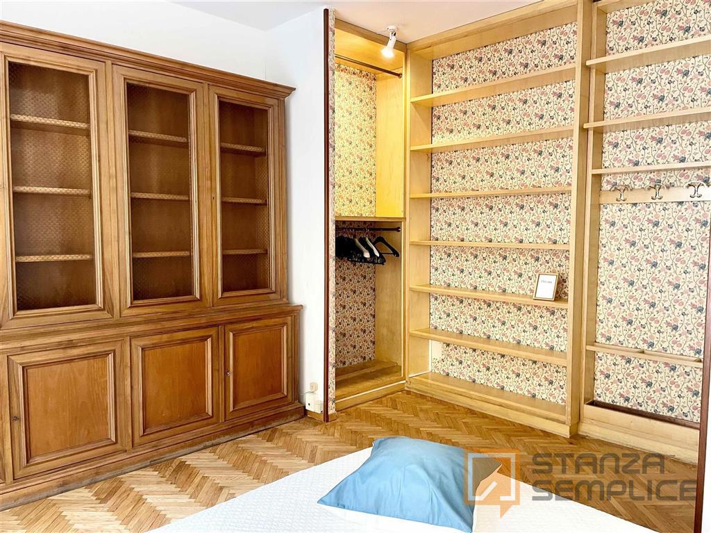 19 sq m room in Via Gustavo Modena, Firenze