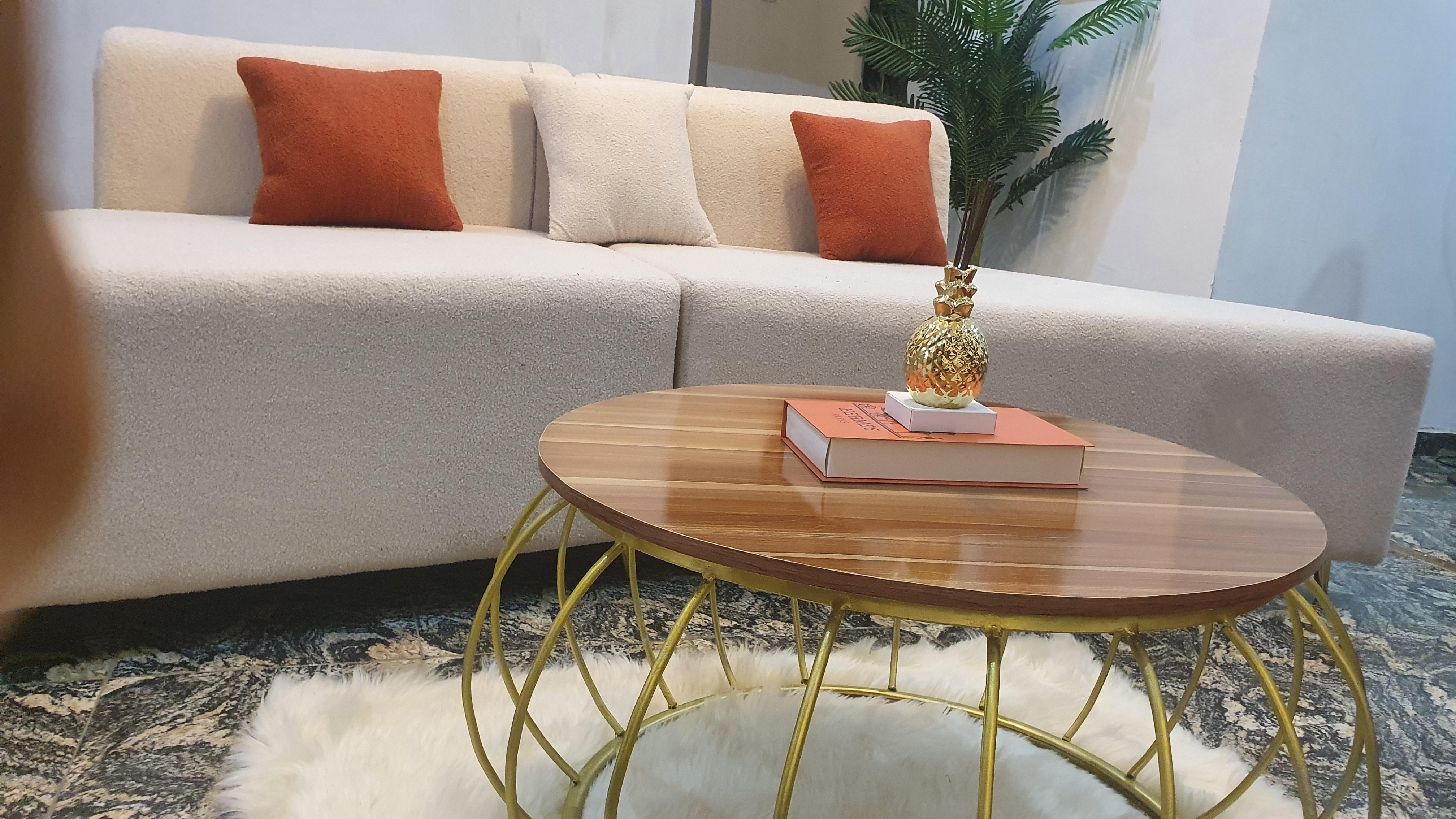 elite suite sitting room