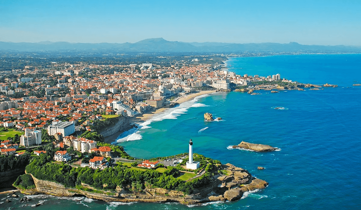 vue aerienne du Pays Basque