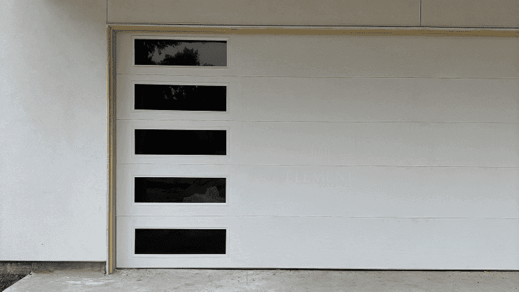 flushdoorbyelementgarages.png